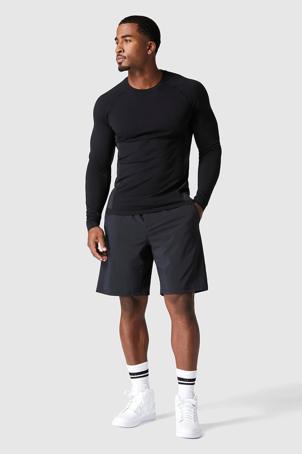 image:imageFabletics Mens The Franchise Short Workout Training Gym Lightweight Athletic Shorts with Zip Pockets Stretch WovenBlack