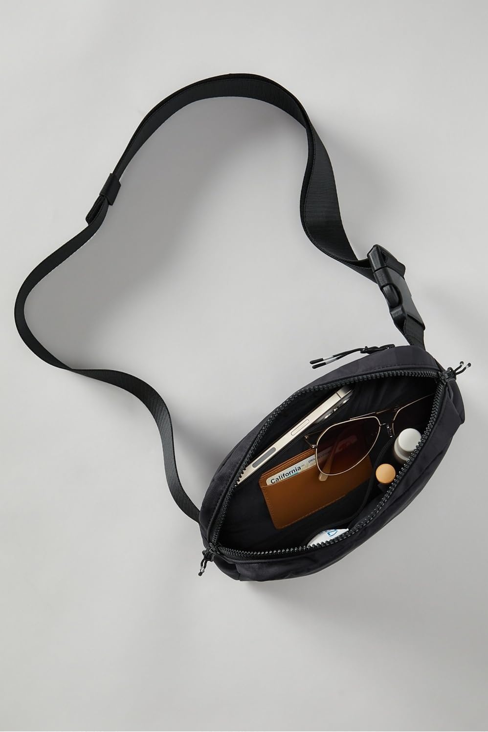 image:imageFabletics The Big Belt Bag Quick Dry Zip Pockets Hidden Pockets Reflective Black OSBlack Tactical Camo