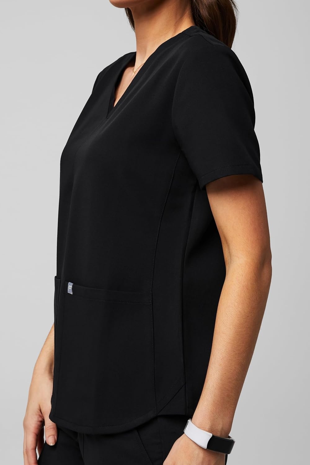 image:imageFabletics Womens Method 2Pocket Scrub Top MotionTech 4Way Stretch WrinkleResist AntiShrinkBlack