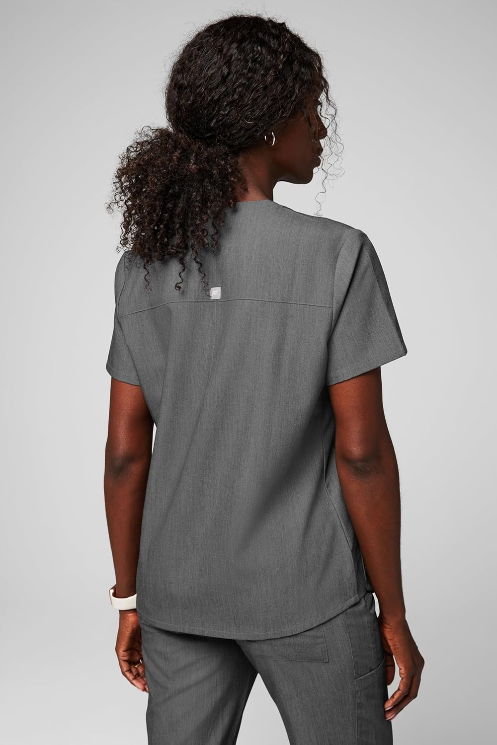 image:imageFabletics Womens Method 2Pocket Scrub Top MotionTech 4Way Stretch WrinkleResist AntiShrinkHeather Grey