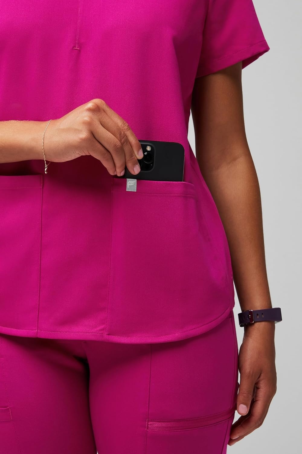 image:imageFabletics Womens Method 2Pocket Scrub Top MotionTech 4Way Stretch WrinkleResist AntiShrinkHibiscus