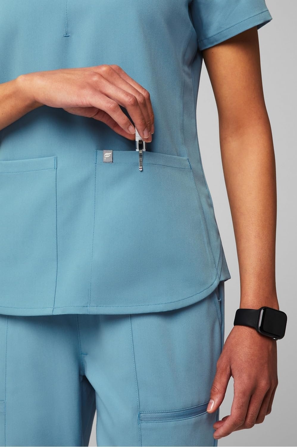 image:imageFabletics Womens Method 2Pocket Scrub Top MotionTech 4Way Stretch WrinkleResist AntiShrinkWave