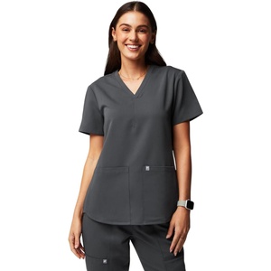 Fabletics Women’s Method 2-Pocket Scrub Top – MotionTech, 4-Way Stretch, Wrinkle-Resist, Anti-Shrink(Onyx)