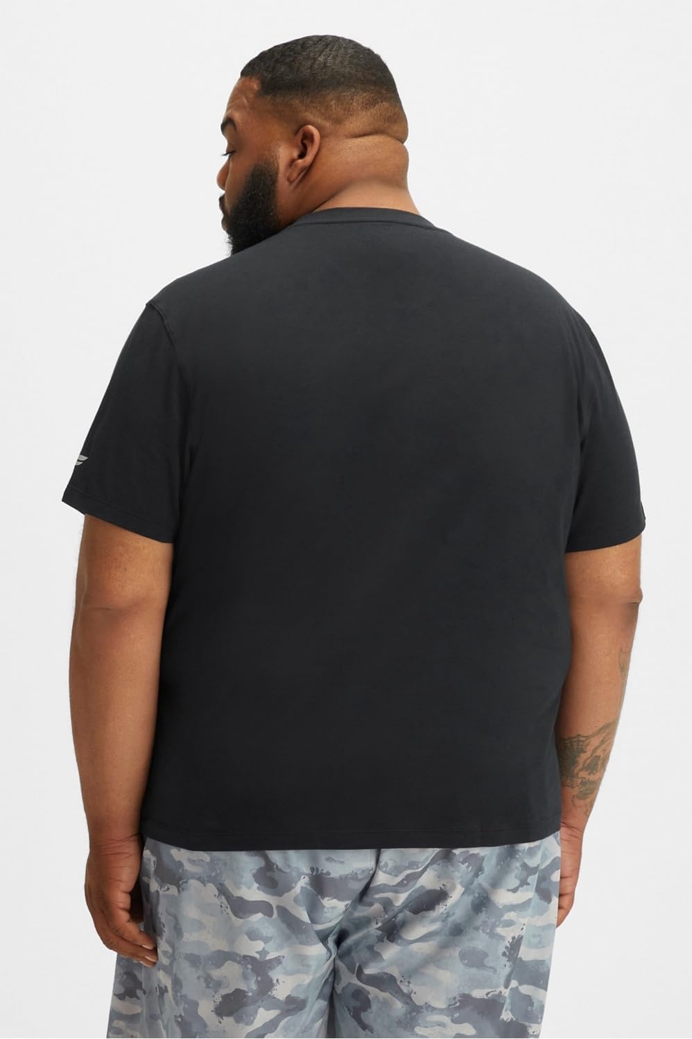image:imageFabletics Mens The 247 Tee Hybrid365 Fabric Breathable Sweat Wicking AntiStink 4Way Stretch LightweightBlack