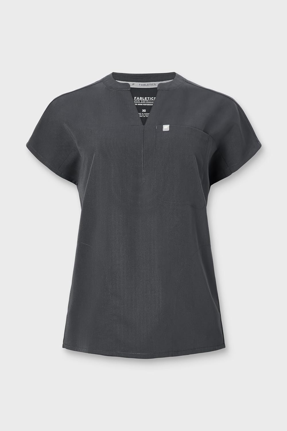 image:imageFabletics Womens Evolve 3Pocket Scrub Top with an Oversized Fit MotionTech 4Way Stretch WrinkleResist AntiShrinkOnyx