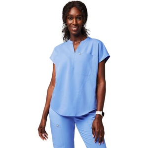 Fabletics Women’s Evolve 3-Pocket Scrub Top with an Oversized Fit – MotionTech, 4-Way Stretch, Wrinkle-Resist, Anti-Shrink(Ceil Blue)